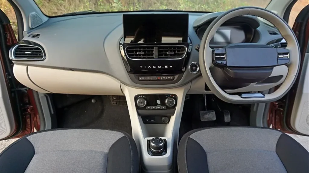 2025 Tata Tiago